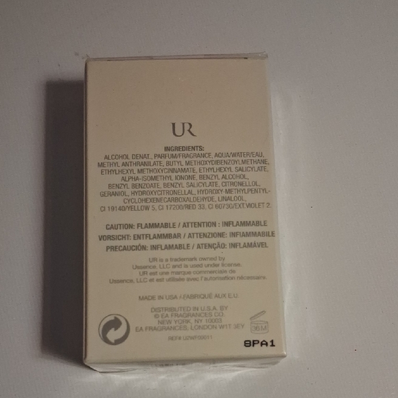 Usher Raymond Eau de Parfum - Pink and Silver - Picture 3 of 3